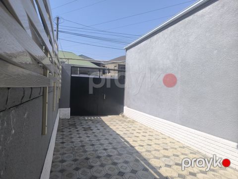 Satılır 3 otaqlı həyət evi/bağ evi 80 m² — Bakı