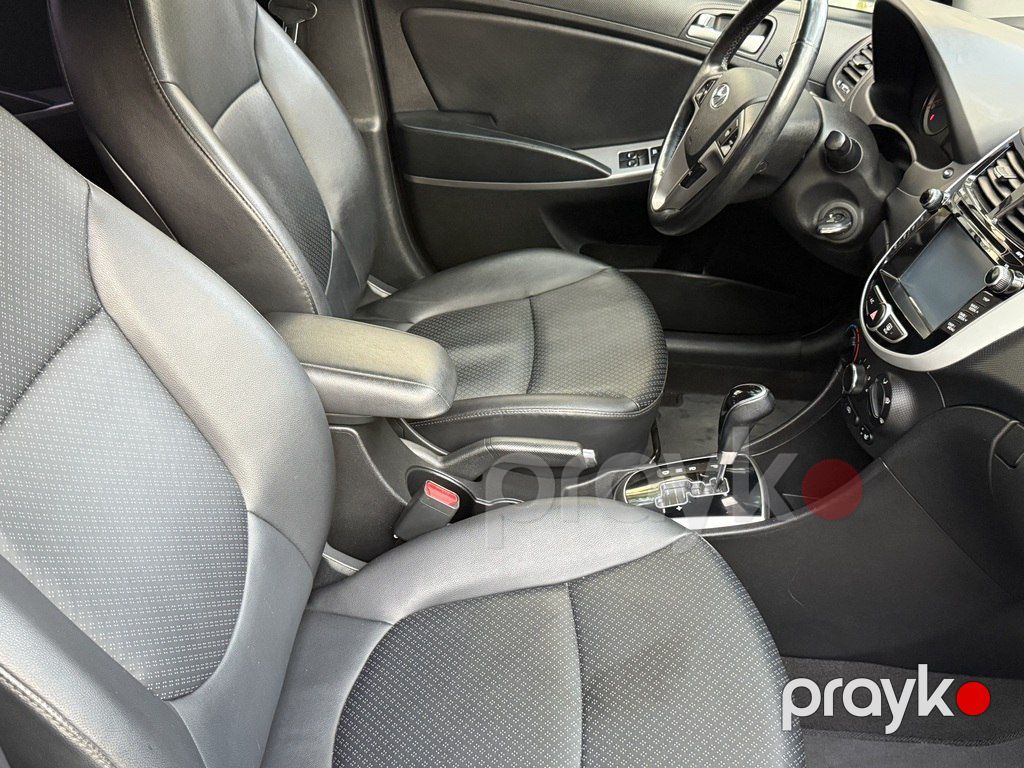 Hyundai Accent, 1.4 L, 2016 il, 71 413 km — Avtomobillər, Bakı (12)