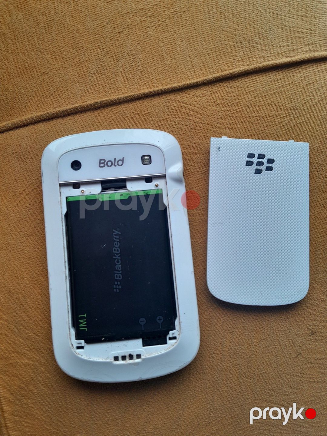Blackberry Bold Touch 9900 White 8GB — Smartfonlar, Bakı (2)