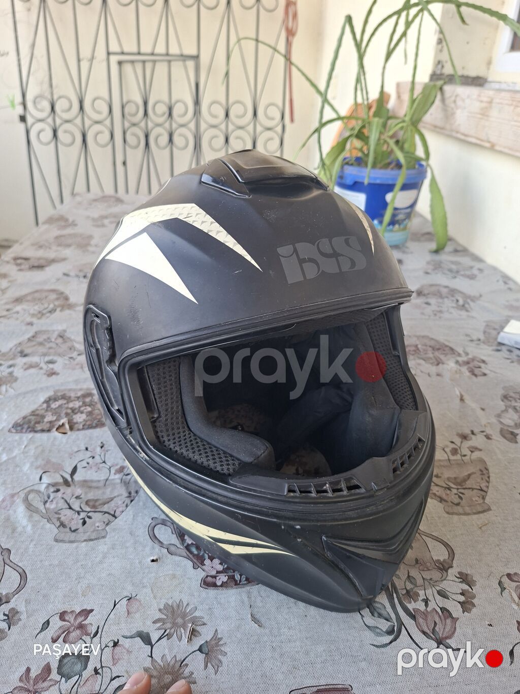 Motosiklet dəbilqəsi – tam üz (full-face) model Brend/loqo: iXS Rəng — Motosiklet geyimi, Sumqayıt (2)