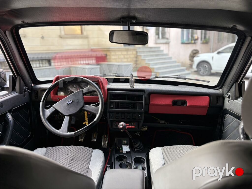 Lada Niva (2qapılı, qara rəng) - Korpus: Kompakt off-road kuzov — Avtomobillər, Bakı (6)