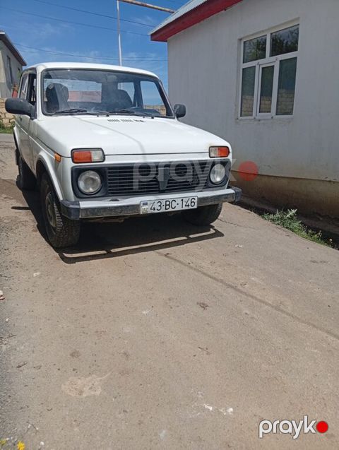 Lada (VAZ) Niva, 1.7 L, 2008 il, 182 729 km — Lerik
