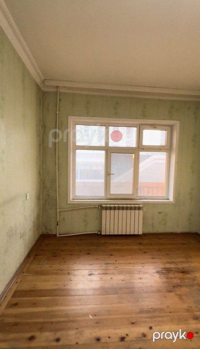 Satılır 2 otaqlı köhnə tikili 65 m² — Mənzil, Bakı (3)