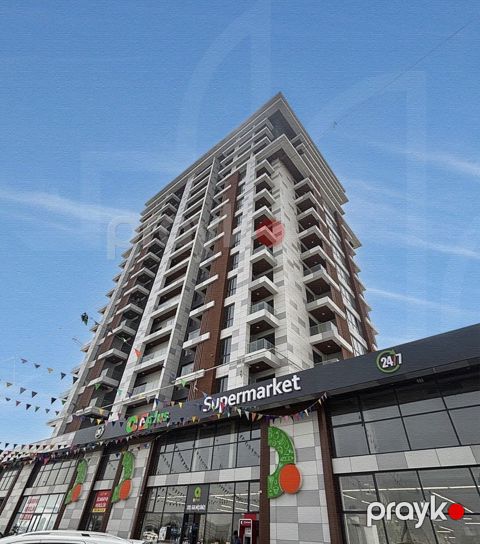 Satılır 3 otaqlı yeni tikili 128.8 m² — Bakı