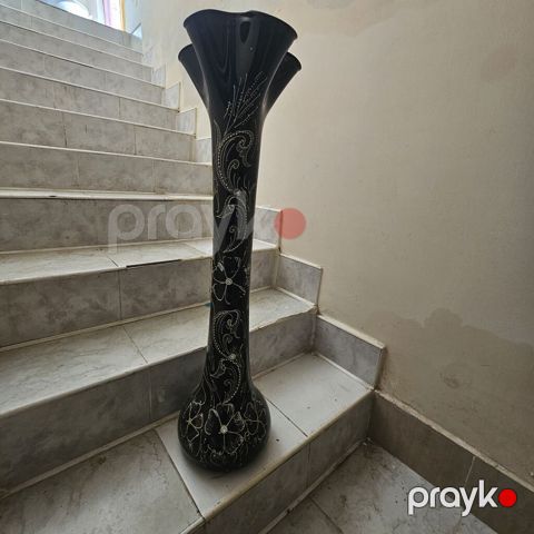 Bir vaza, Keramika — Digah