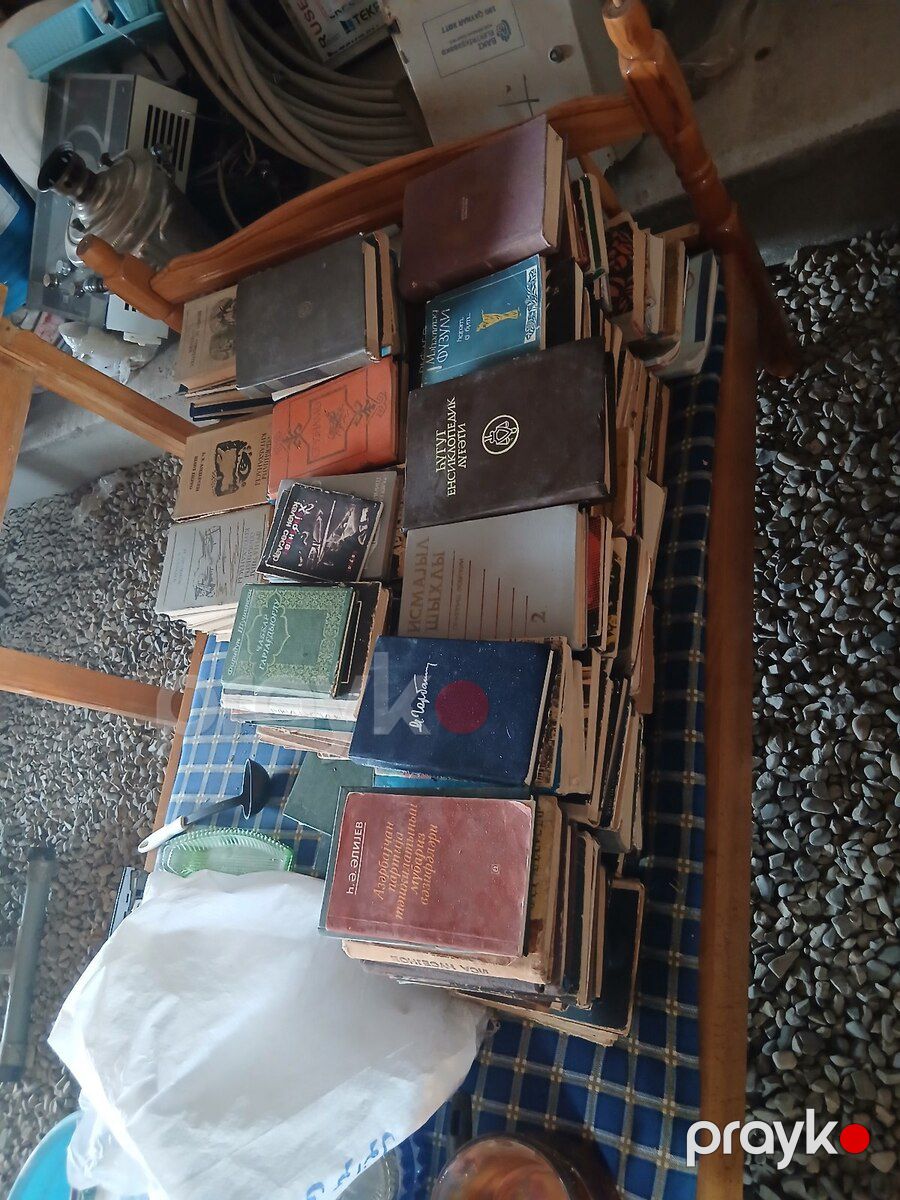 Kitablar — Kitablar və jurnallar, Sumqayıt (2)