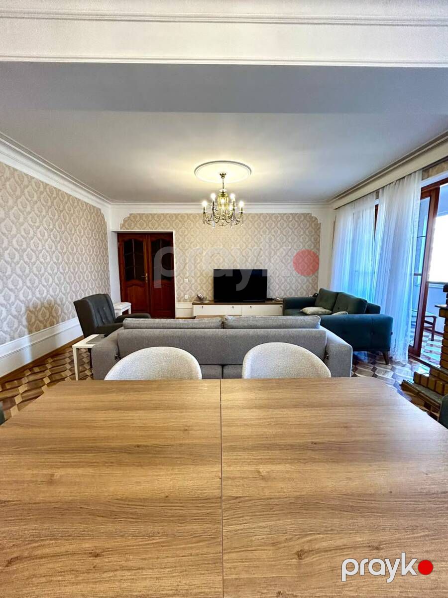 Satılır 5 otaqlı köhnə tikili 135 m² — Mənzil, Bakı (5)