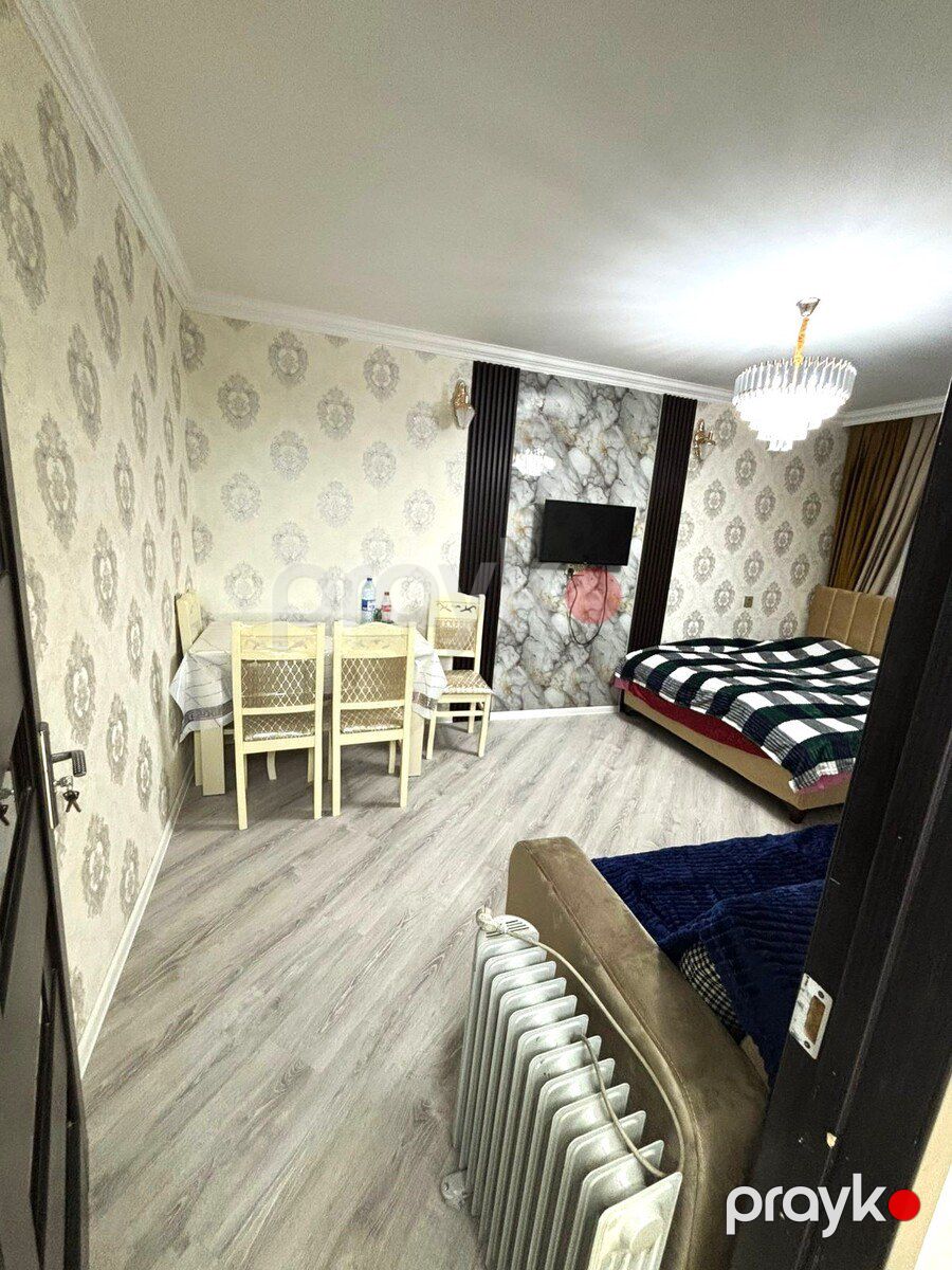 İcarəyə verilir 1 otaqlı köhnə tikili 42 m² — Mənzil, Bakı (3)