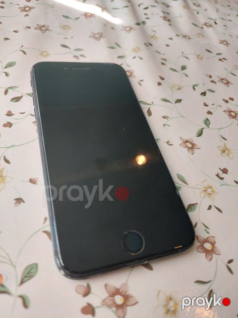 Apple iPhone SE (2020) Black 64GB/3GB — Bakı