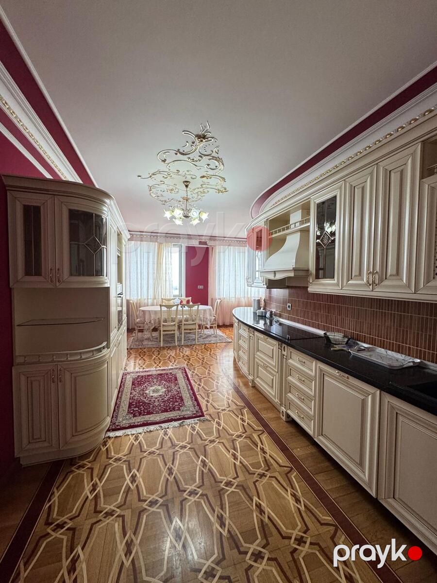 Satılır 4 otaqlı yeni tikili 250 m² — Mənzil, Bakı (7)