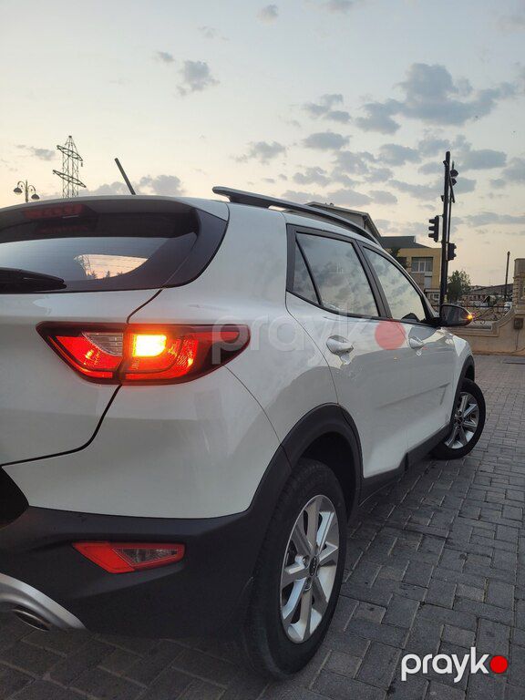 Kia Stonic, 1.4 L, 2024 il, 43 134 km — Avtomobillər, Bakı (8)