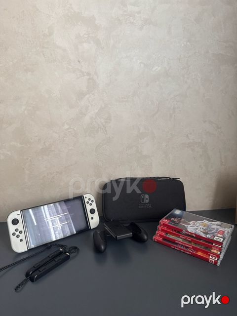 Nintendo Switch OLED — Bakı