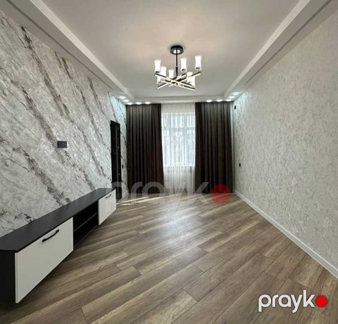 Satılır 2 otaqlı köhnə tikili 55 m² — Bakı