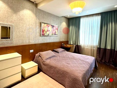 Satılır 3 otaqlı yeni tikili 140 m² — Bakı