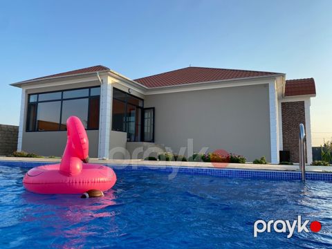 Satılır 5 otaqlı həyət evi/bağ evi 220 m² — Bakı