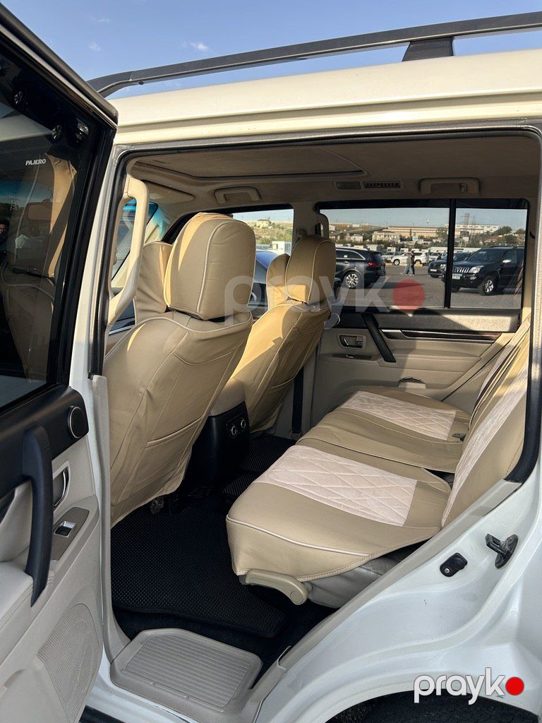 Mitsubishi Pajero, 3.5 L, 2010 il, 271 000 km — Avtomobillər, Bakı (6)