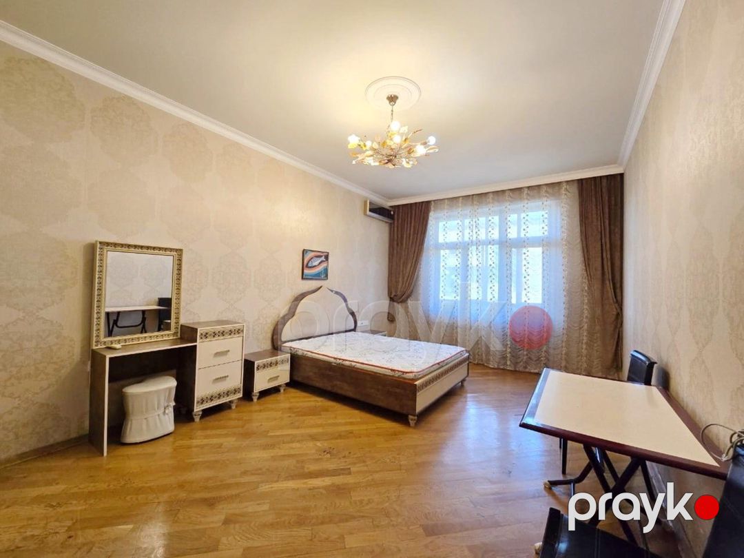 Satılır 4 otaqlı yeni tikili 220 m² — Mənzil, Bakı (11)