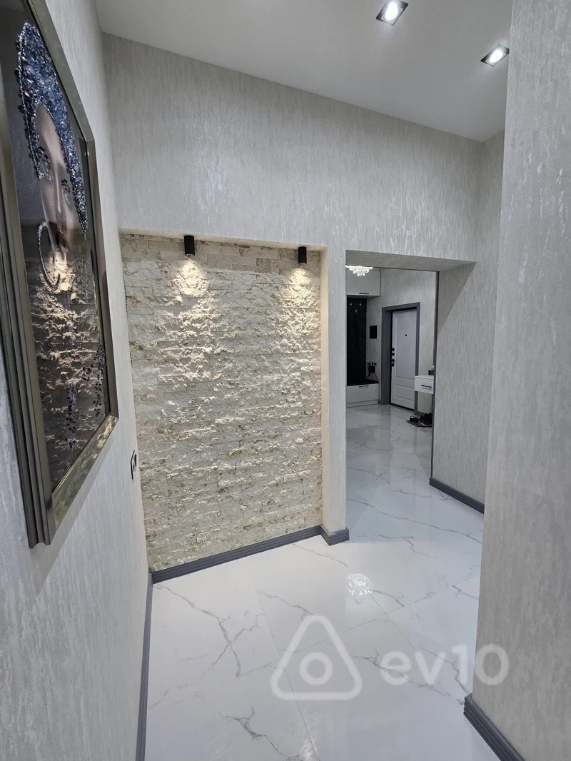 3 otaqlı mənzil, 105 m², Təbriz küç. — kirayə — Mənzil, Bakı (12)