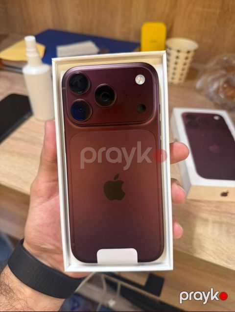 Apple iPhone 18 Pro Burgundy 256GB/12GB — Bakı