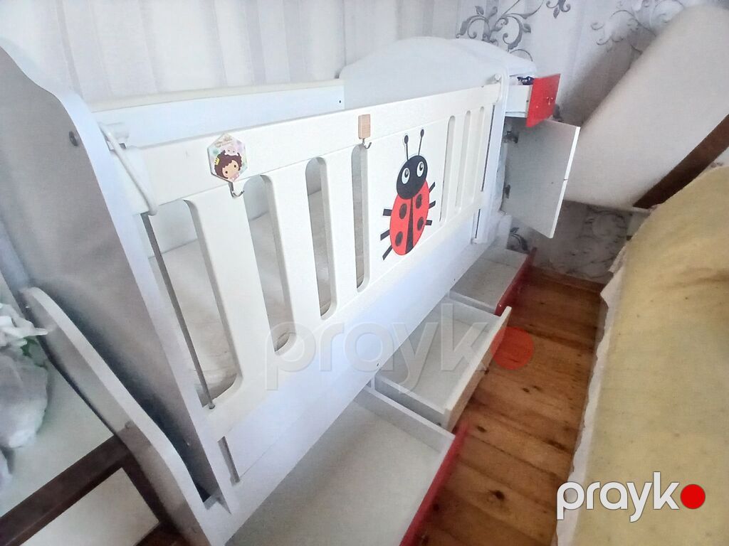 Qız üçün, İşlənmiş, Çarpayı, Bazalı, Matras ilə, Siyirməli — Yataqlar, Bakı (3)