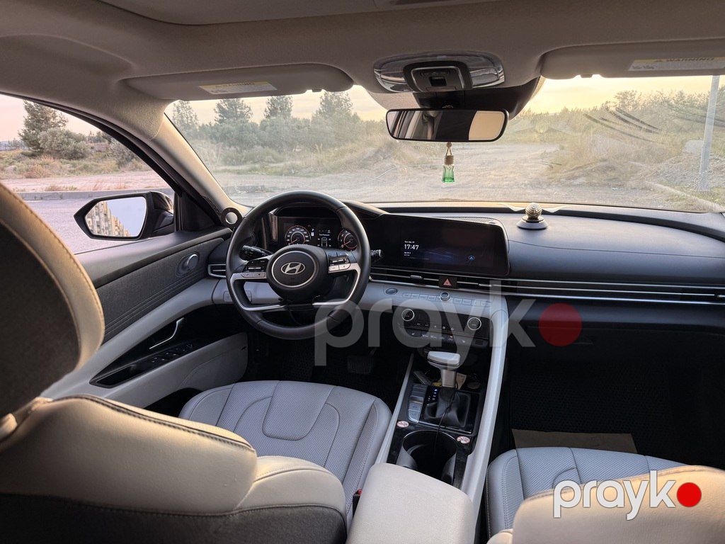 Hyundai Elantra, 2.0 L, 2025 il, 17 500 km — Avtomobillər, Bakı (3)