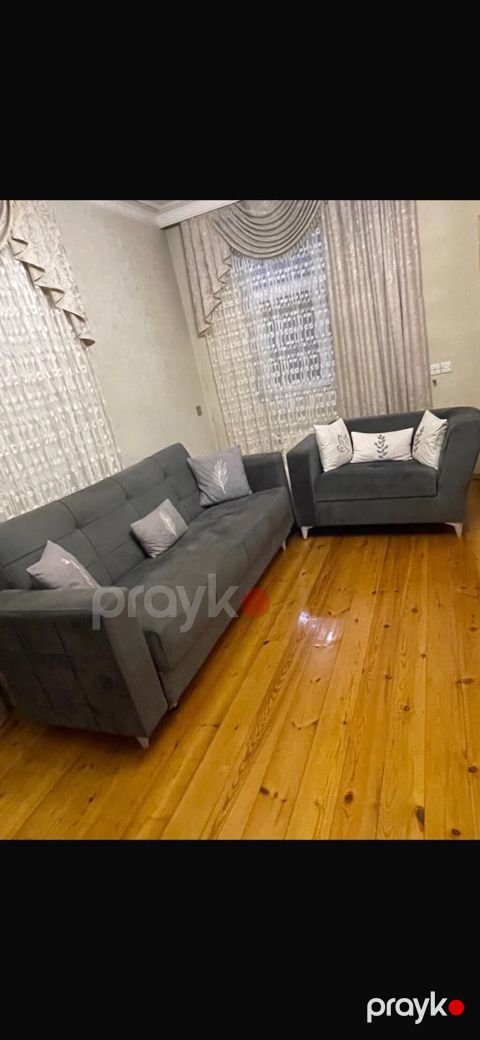 Divan desti 200azn Bineqedi 4165 leli — Digah