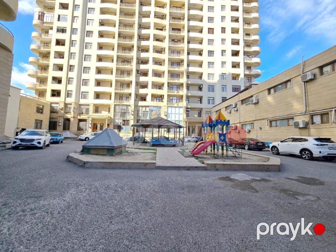 Satılır 4 otaqlı yeni tikili 220 m² — Mənzil, Bakı (2)