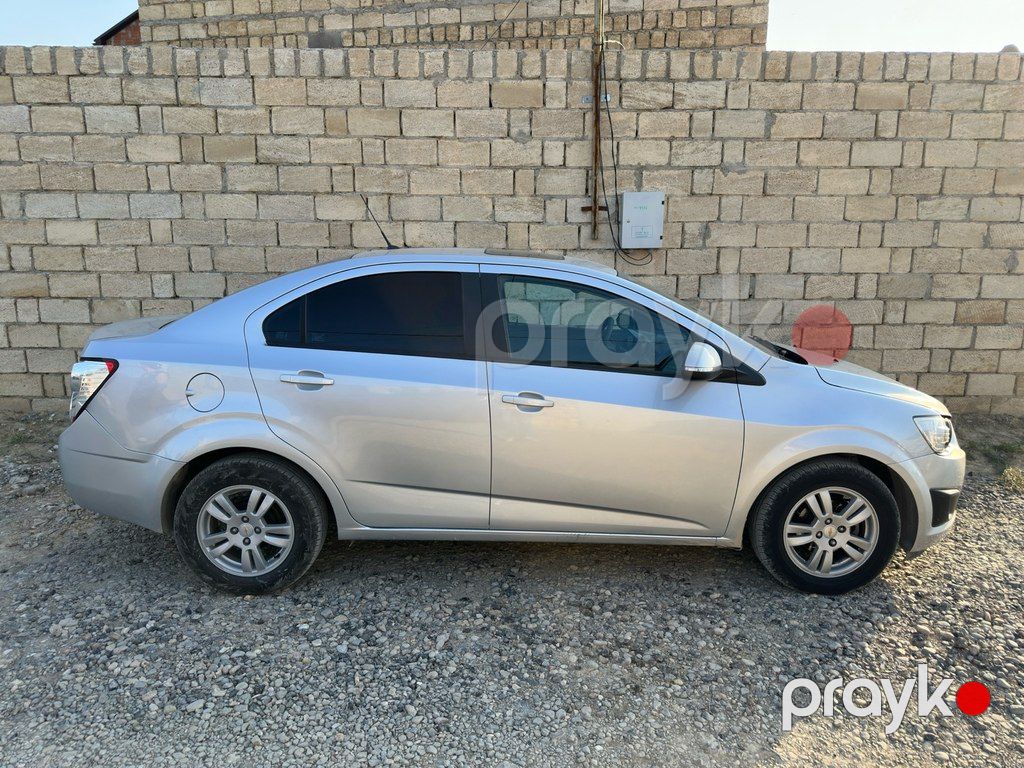 Chevrolet Aveo, 1.4 L, 2015 il, 150 000 km — Avtomobillər, Bakı (6)