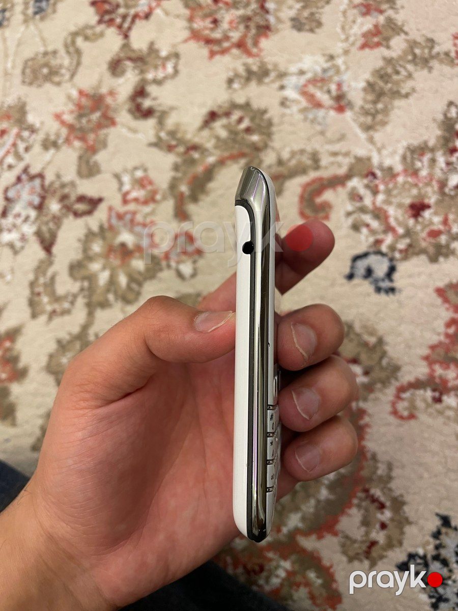 Blackberry 9720 White — Smartfonlar, Bakı (3)