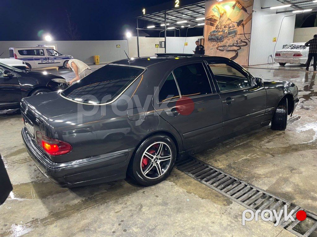 Mercedes E 220, 2.2 L, 1999 il, 486 700 km — Avtomobillər, Gəncə (4)