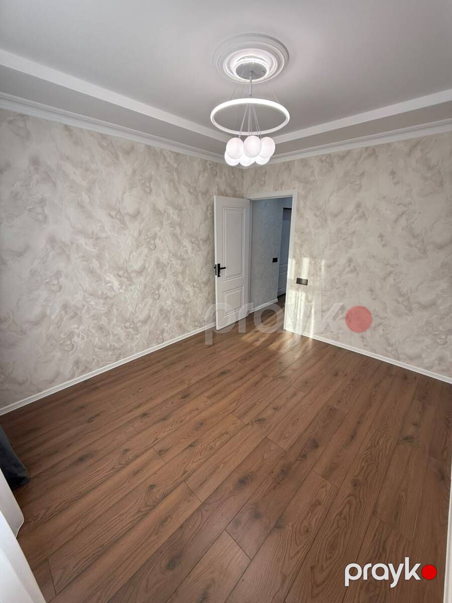 Satılır 2 otaqlı köhnə tikili 65 m² — Mənzil, Bakı (8)