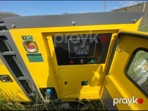 Generator — Bakı