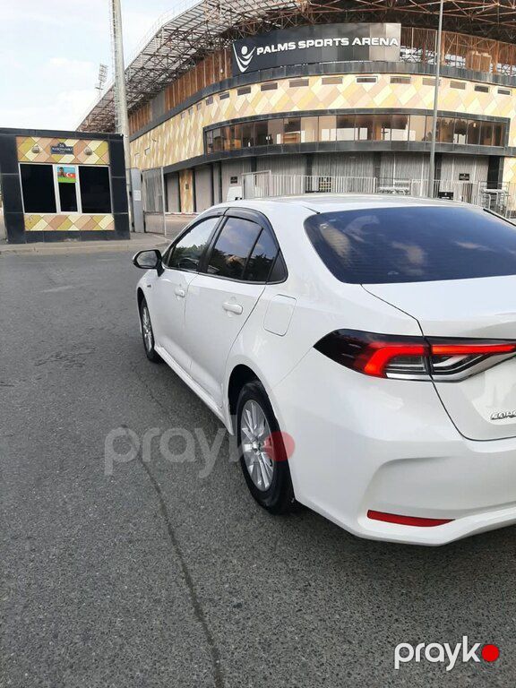 Toyota Corolla, 1.8 L, 0.85 kWh, 2023 il, 80 000 km — Avtomobillər, Bakı (3)