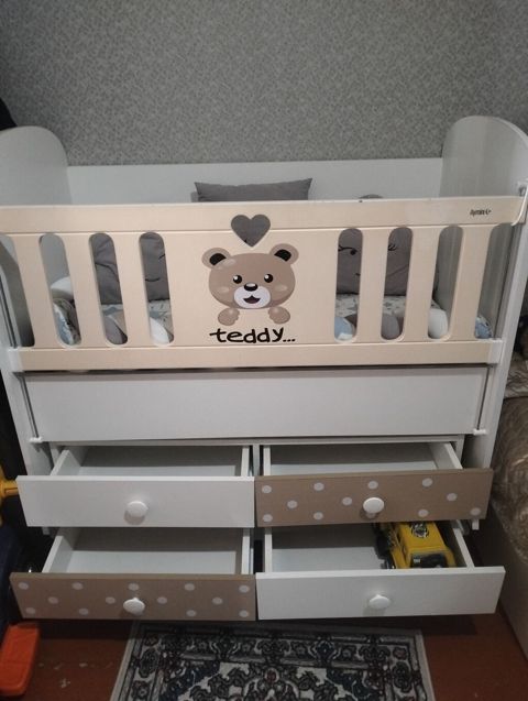 Uşaq beşiyi – “Teddy” dizaynı beşiyin içinde 3 yasdiq .bir höruy — Bakı