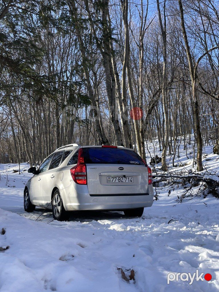 Kia Ceed SW, 1.6 L, 2008 il, 500 000 km — Avtomobillər, Gəncə (4)