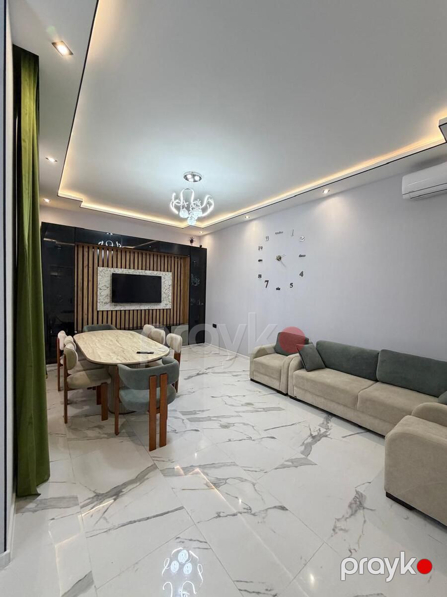 Satılır 4 otaqlı həyət evi/bağ evi 200 m² — Ev, villa, Bakı (9)