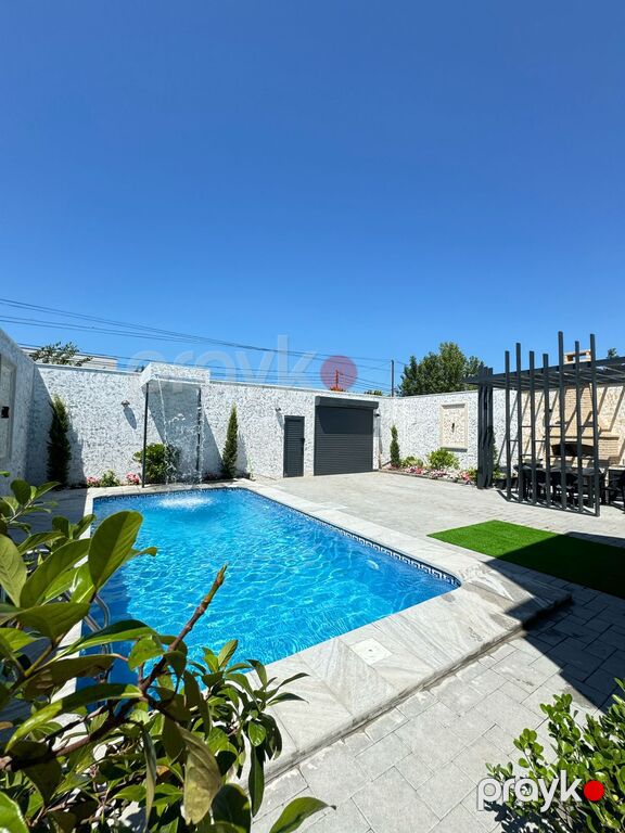 Satılır 5 otaqlı həyət evi/bağ evi 300 m² — Ev, villa, Bakı (3)
