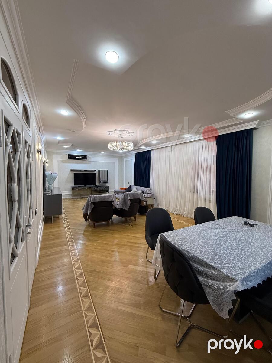 Satılır 6 otaqlı həyət evi/bağ evi 330 m² — Ev, villa, Bakı (4)