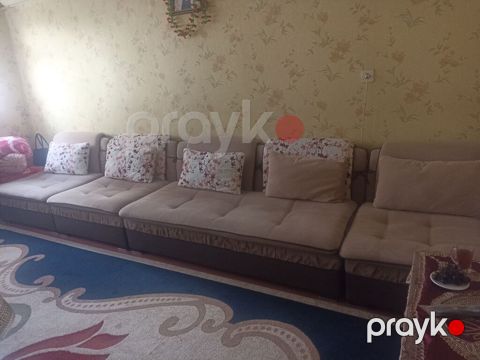 Künc divan, İşlənmiş, Açılmayan, Bazasız, Nabuk, Çatdırılma yoxdur — Bakı