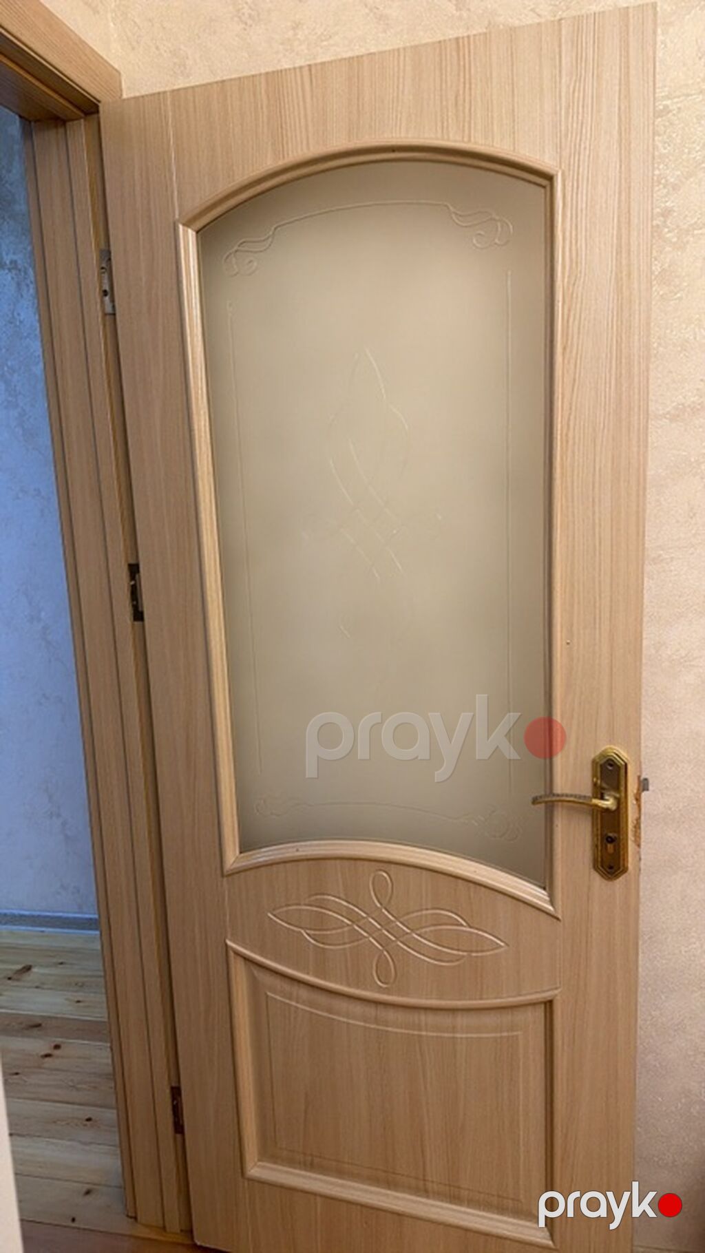Ağcaqayın rəngli interyer qapıları – şüşəli dekorlu model Material — Pəncərələr, qapılar, balkonlar, Bakı (2)