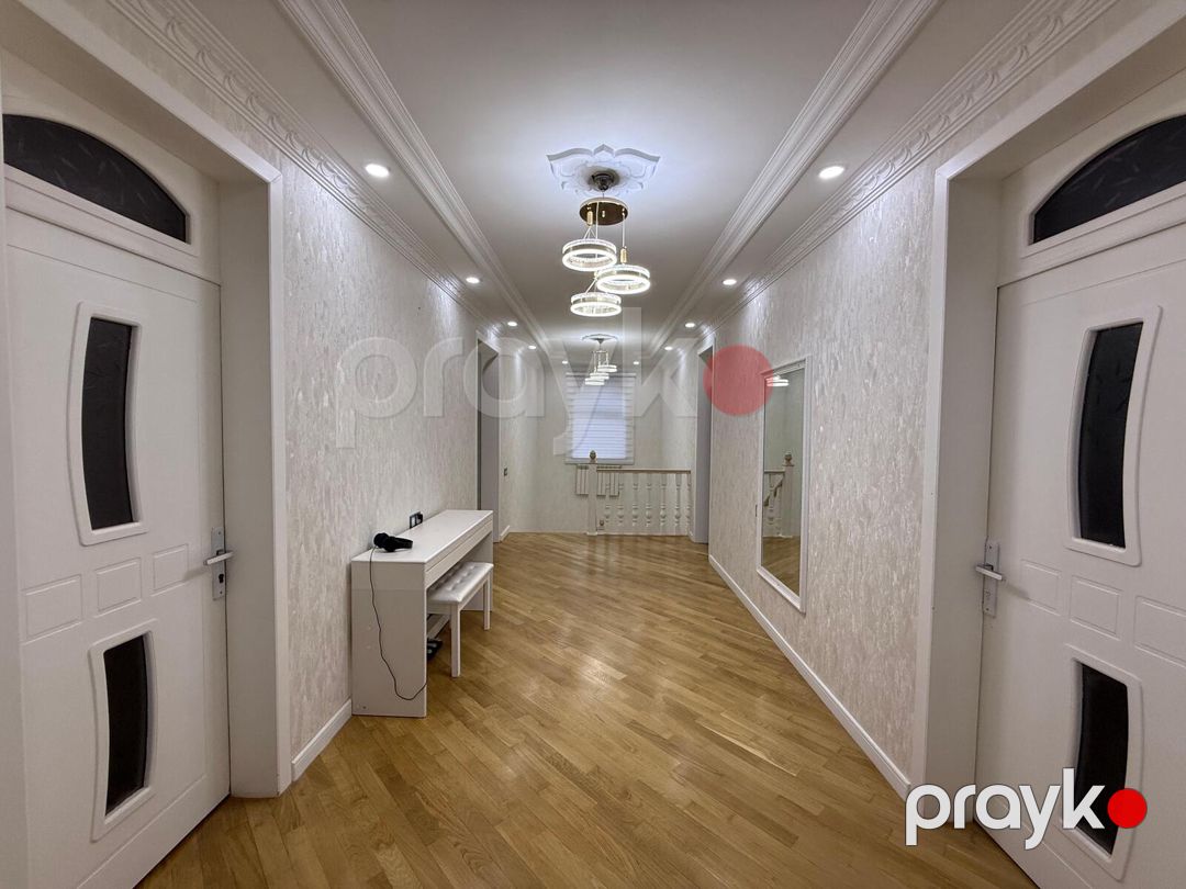 Satılır 6 otaqlı həyət evi/bağ evi 330 m² — Ev, villa, Bakı (11)