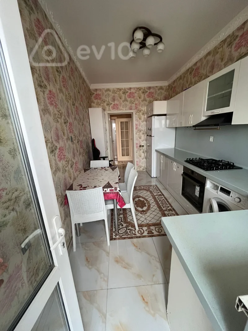 3 otaqlı mənzil, 110 m², Tblisi prospekti. — kirayə — Mənzil, Bakı (11)