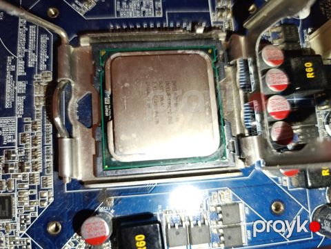 Intel Core i2 prosesso — Bakı