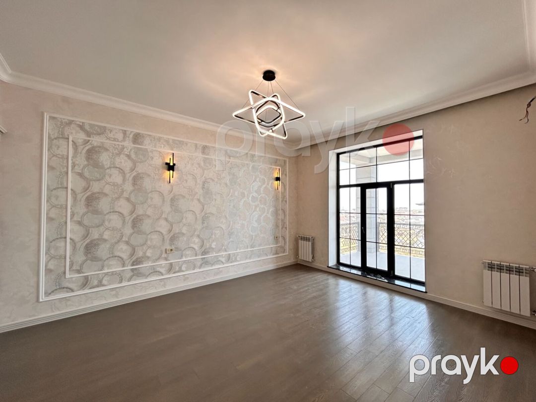 Satılır 4 otaqlı həyət evi/bağ evi 270 m² — Ev, villa, Bakı (8)