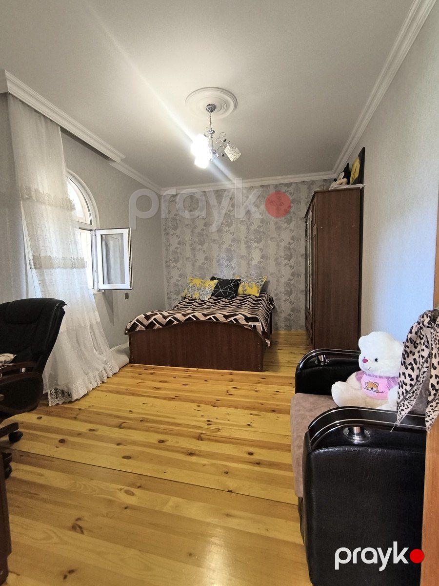 Satılır 4 otaqlı həyət evi/bağ evi 130 m² — Ev, villa, Bakı (12)