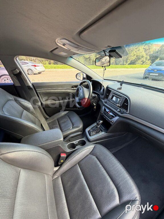 Hyundai Avante, 1.6 L, 2016 il, 193 414 km — Avtomobillər, Bakı (3)