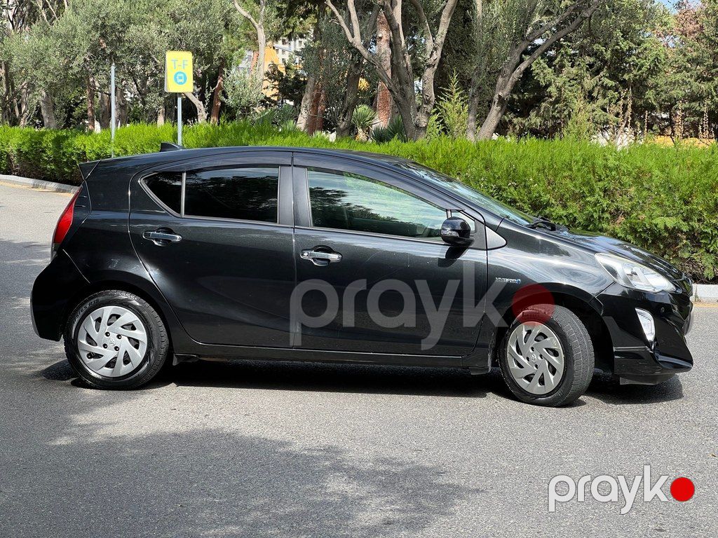 Toyota Aqua, 1.5 L, 0.9 kWh, 2017 il, 141 400 km — Avtomobillər, Bakı (5)