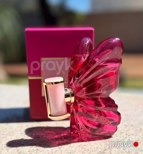 La bomba parfum 80ml Dubay istehsalidi qaliciliqi 10.12 saatdi — Bakı