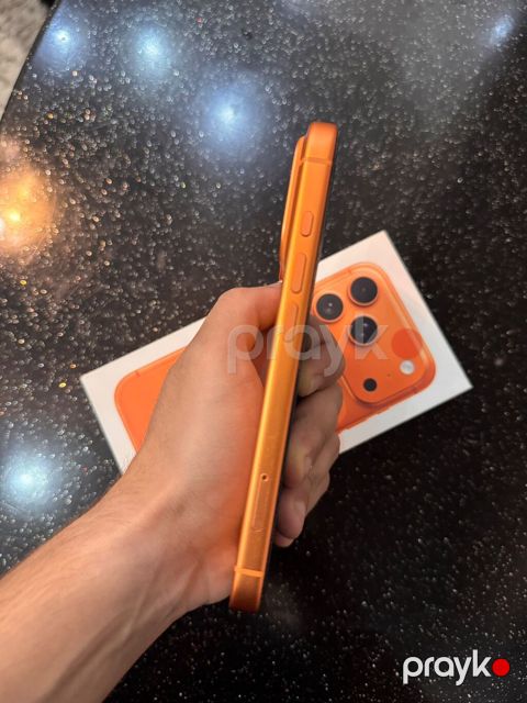 IPhone 17 Pro, 256 GB, Narıncı, Zəmanət, Face ID — Bakı