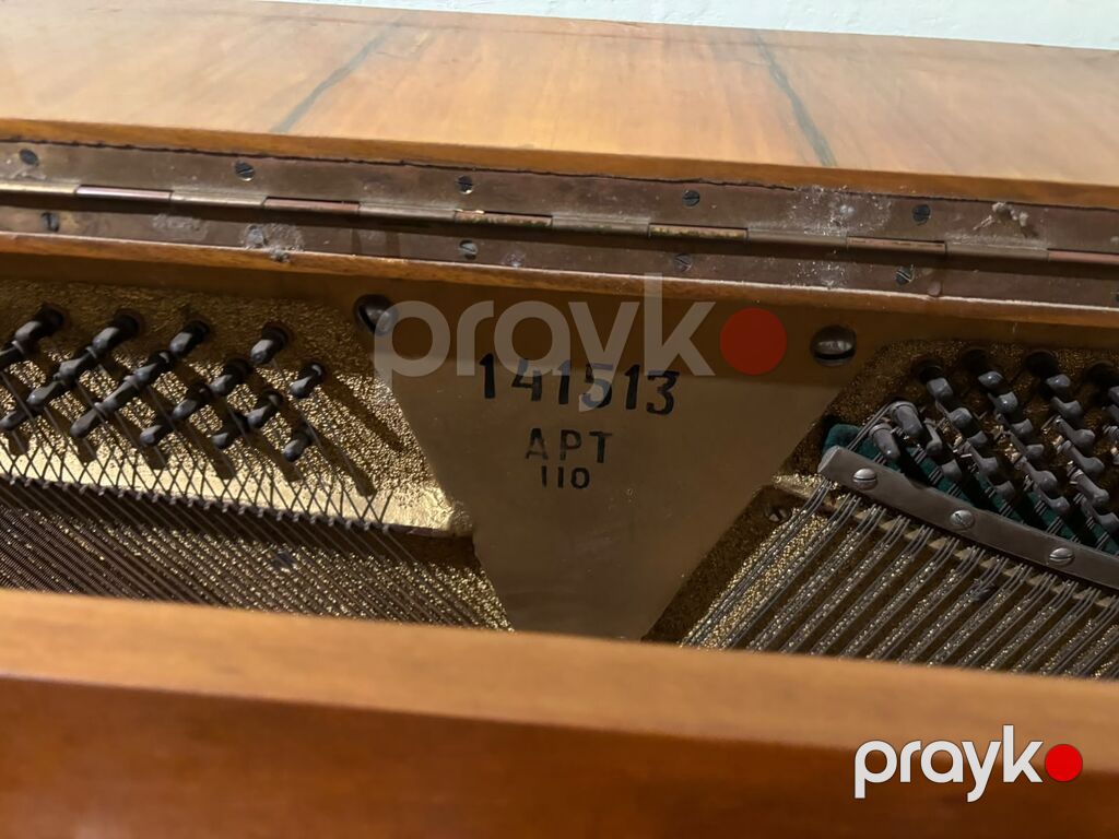 Piano, Belarus, Akustik, İşlənmiş, Ünvandan götürmə — Pianino və digər klaviş alətləri, Bakı (3)